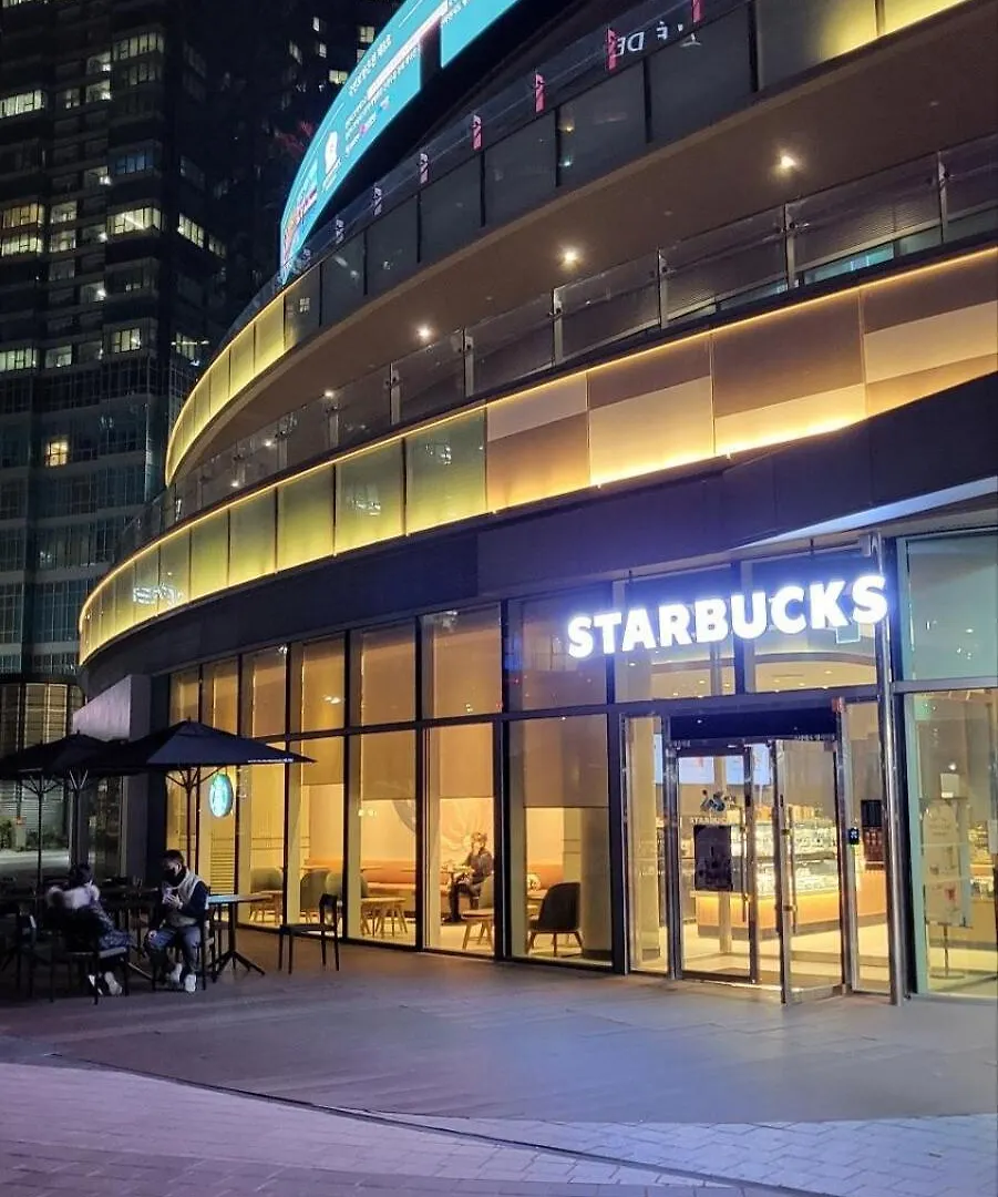 3B3B Luxury Beach Condo With Breathtaking Views Busan