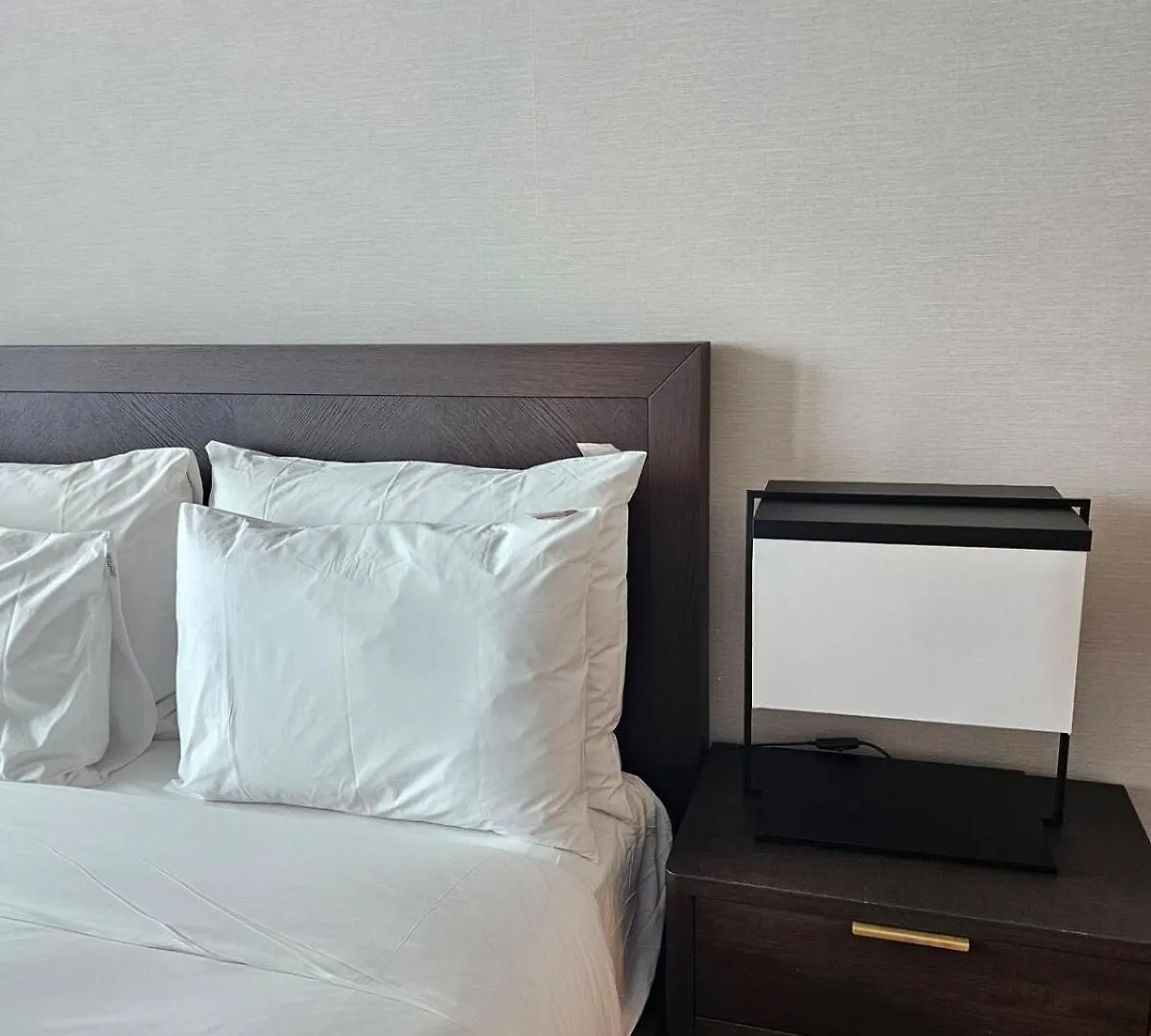 3B3B Luxury Beach Condo With Breathtaking Views Busan