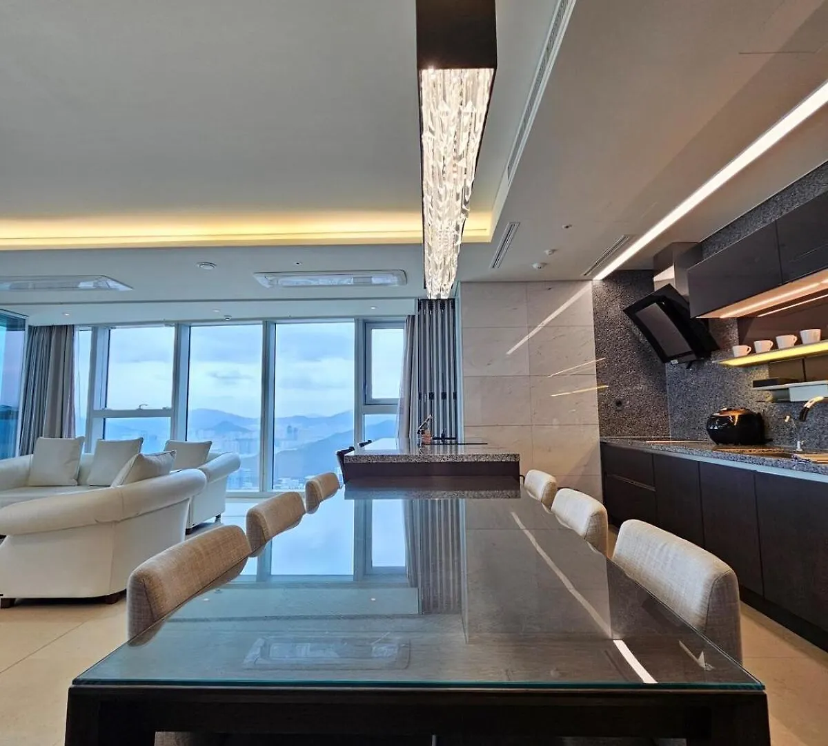 Apartment 3B3B Luxury Beach Condo With Breathtaking Views Busan